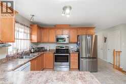 80 VINIFERA Drive | Grimsby Ontario | Slide Image Nine