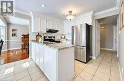 469 WESTVALE Drive | Waterloo Ontario | Slide Image Fourteen