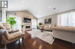 137 PINEHILL Drive | Hamilton Ontario | Slide Image Nineteen