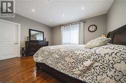 137 PINEHILL Drive | Hamilton Ontario | Slide Image Twenty