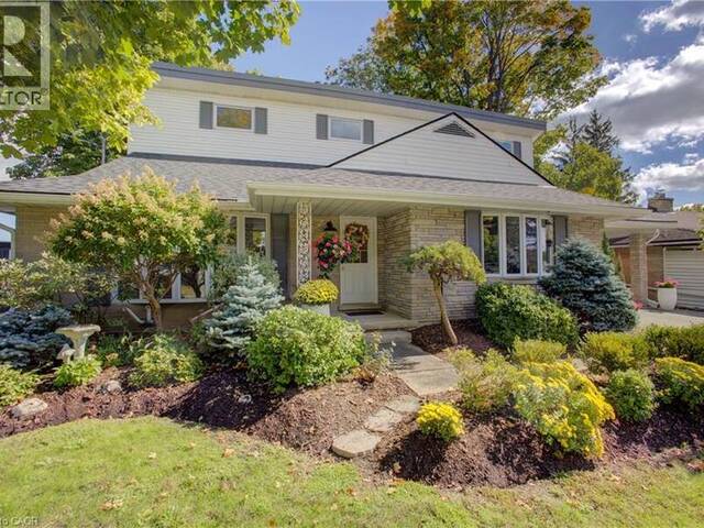 24 VALEWOOD Place Kitchener Ontario, N2H 4N6 - 3 Bedrooms Home For Sale