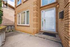 90 FAIRINGTON Crescent | Hamilton Ontario | Slide Image Five