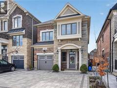 77 MCMICHAEL Avenue Vaughan Ontario, L4H 4T2