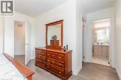 109 PEACHWOOD Crescent | Hamilton Ontario | Slide Image Sixteen