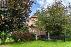 109 PEACHWOOD Crescent | Hamilton Ontario | Slide Image Thirty-three