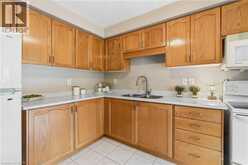 5169 DES JARDINES Drive | Burlington Ontario | Slide Image Six