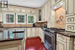 4278 CLUBVIEW Drive | Burlington Ontario | Slide Image Twelve