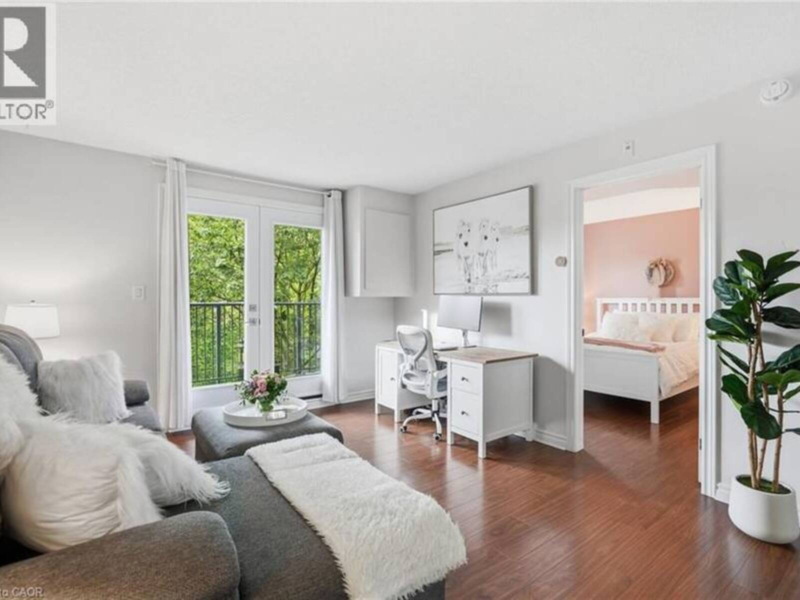 2030 CLEAVER Avenue Unit# 322, Burlington, Ontario L7M 4C3