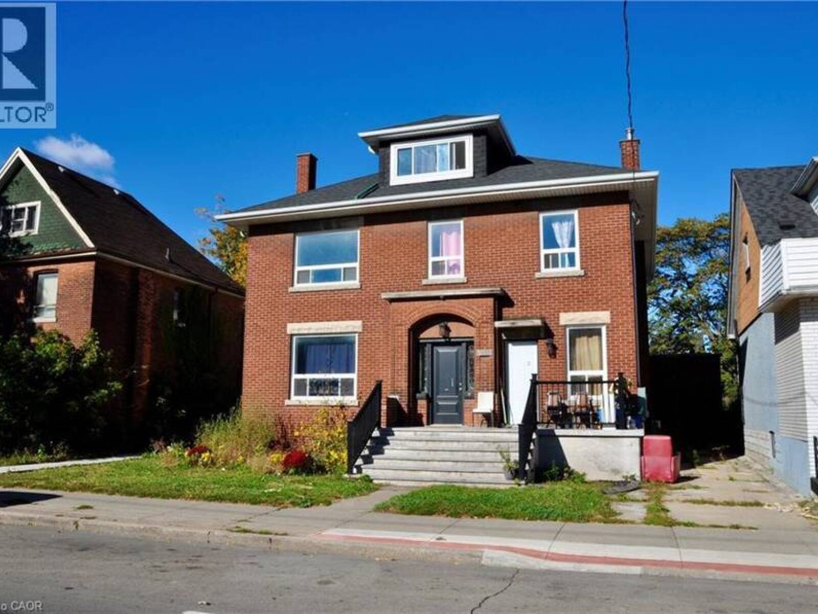 119 OTTAWA Street N, Hamilton, Ontario L8H 3Y9