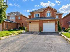 6143 SNOWY OWL Crescent Mississauga Ontario, L5N 7B5