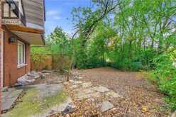 402 ROCK CHAPEL Road | Hamilton Ontario | Slide Image Four