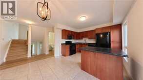 250 PARKVALE Drive | Kitchener Ontario | Slide Image Nine