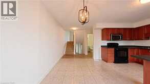 250 PARKVALE Drive | Kitchener Ontario | Slide Image Ten