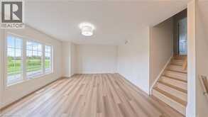 250 PARKVALE Drive | Kitchener Ontario | Slide Image Eighteen