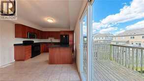 250 PARKVALE Drive | Kitchener Ontario | Slide Image Eight