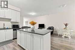 908 APPLE HILL Lane | Kitchener Ontario | Slide Image Eight