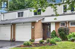 479 WOODVIEW Road Unit# 3 | Burlington Ontario | Slide Image Three