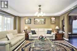 39 PEREGRINE Crescent | Cambridge Ontario | Slide Image Four