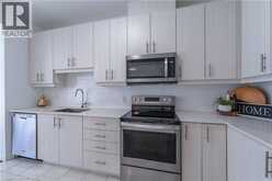 30 TIMES SQUARE Boulevard Unit# 23 | Hamilton Ontario | Slide Image Sixteen