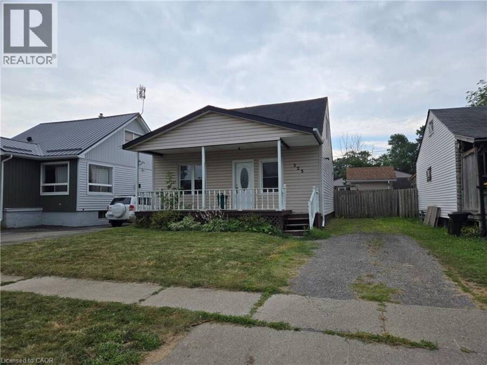 325 SIMPSON Avenue, Welland, Ontario L3B 4Y7