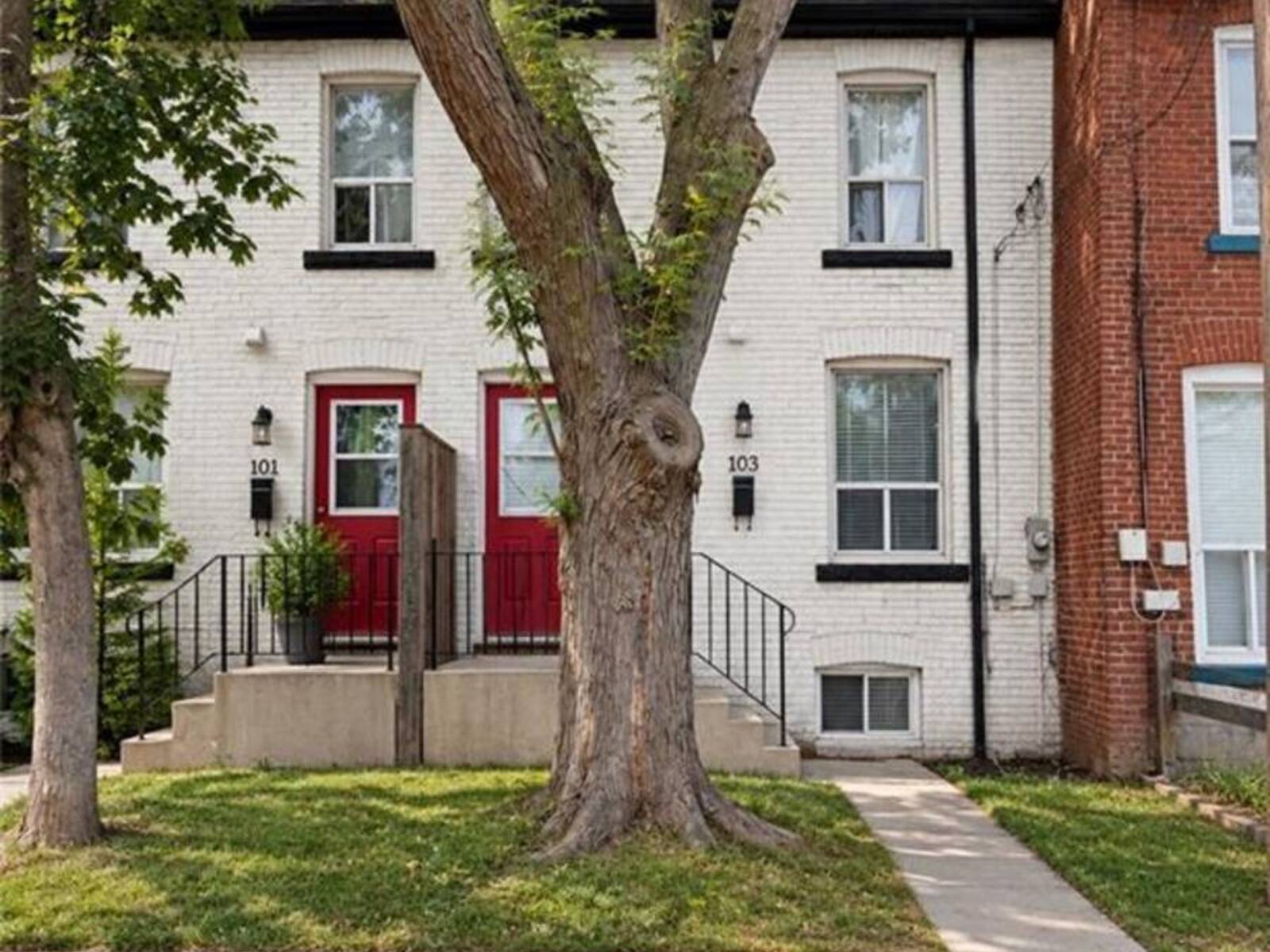 103 CHEEVER Street, Hamilton, Ontario L8L 5R8