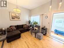 7 CAMPBELL Avenue | Hamilton Ontario | Slide Image Thirteen