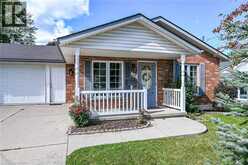 424 JOHN Street | Dunnville Ontario | Slide Image Five