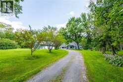 1622 HOUSEY'S RAPIDS Road | Gravenhurst Ontario | Slide Image Two