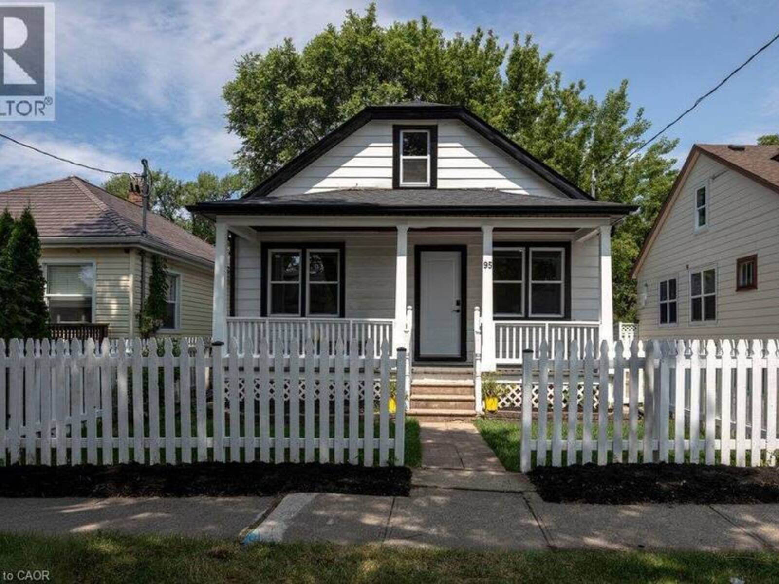 95 CHETWOOD Street, St. Catharines, Ontario L2S 2A6