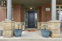4530 FRANCES Crescent | Beamsville Ontario | Slide Image Four