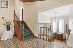 32 SAN FERNANDO Drive | Hamilton Ontario | Slide Image Seventeen