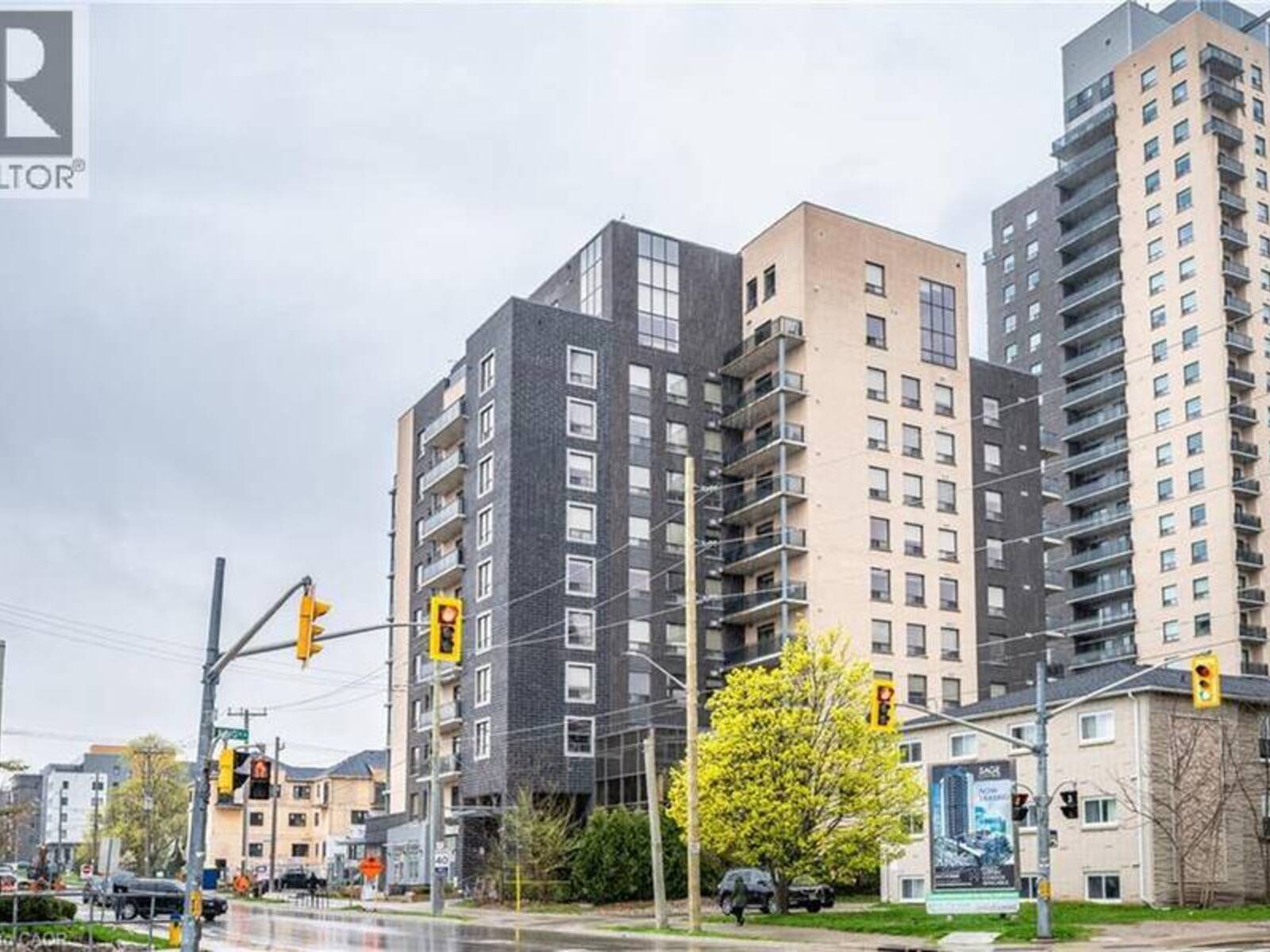 8 HICKORY Street W Unit# 404, Waterloo, Ontario N2L 3H6