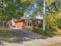 106 VICTOR Boulevard Hamilton Ontario, L9A 2V4