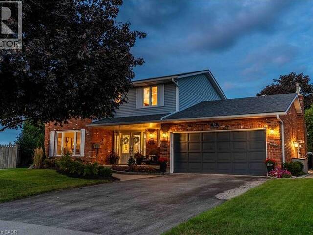 15 CLARE INNIS Court Caledonia Ontario, N3W 1G5 - 4 Bedrooms Home For Sale