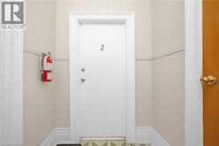 117 FAIRLEIGH Avenue S | Hamilton Ontario | Slide Image Seventeen