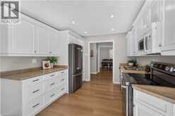 7 FERN Avenue | Waterdown Ontario | Slide Image Fifteen