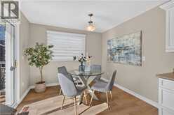 7 FERN Avenue | Waterdown Ontario | Slide Image Sixteen