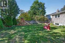 7 FERN Avenue | Waterdown Ontario | Slide Image Forty-six