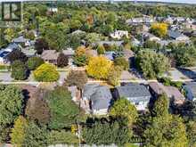 7 FERN Avenue | Waterdown Ontario | Slide Image Fifty