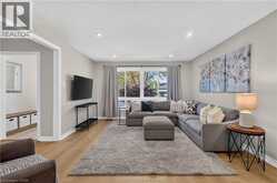 7 FERN Avenue | Waterdown Ontario | Slide Image Six