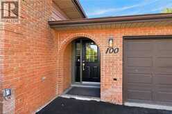 100 MARCELLA Crescent | Hamilton Ontario | Slide Image Four