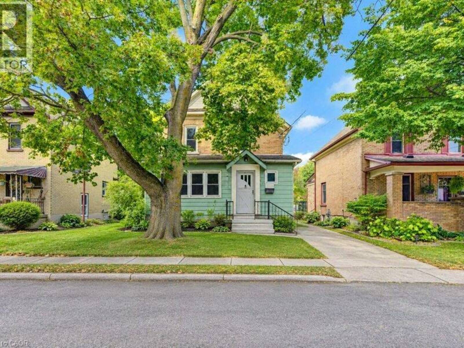 4 JAMES Street, Elmira, Ontario N3B 1L5