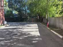 2054 COURTLAND Drive Unit# 404 | Burlington Ontario | Slide Image Eleven
