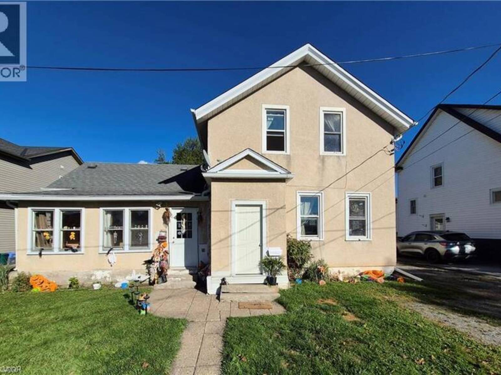 20 CARLETON Street N, Thorold, Ontario L2V 2A4