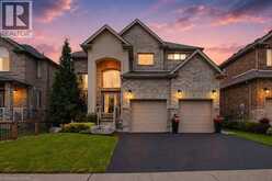 157 GREEN GATE Boulevard | Cambridge Ontario | Slide Image One