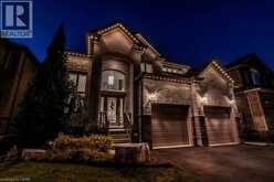 157 GREEN GATE Boulevard | Cambridge Ontario | Slide Image Four