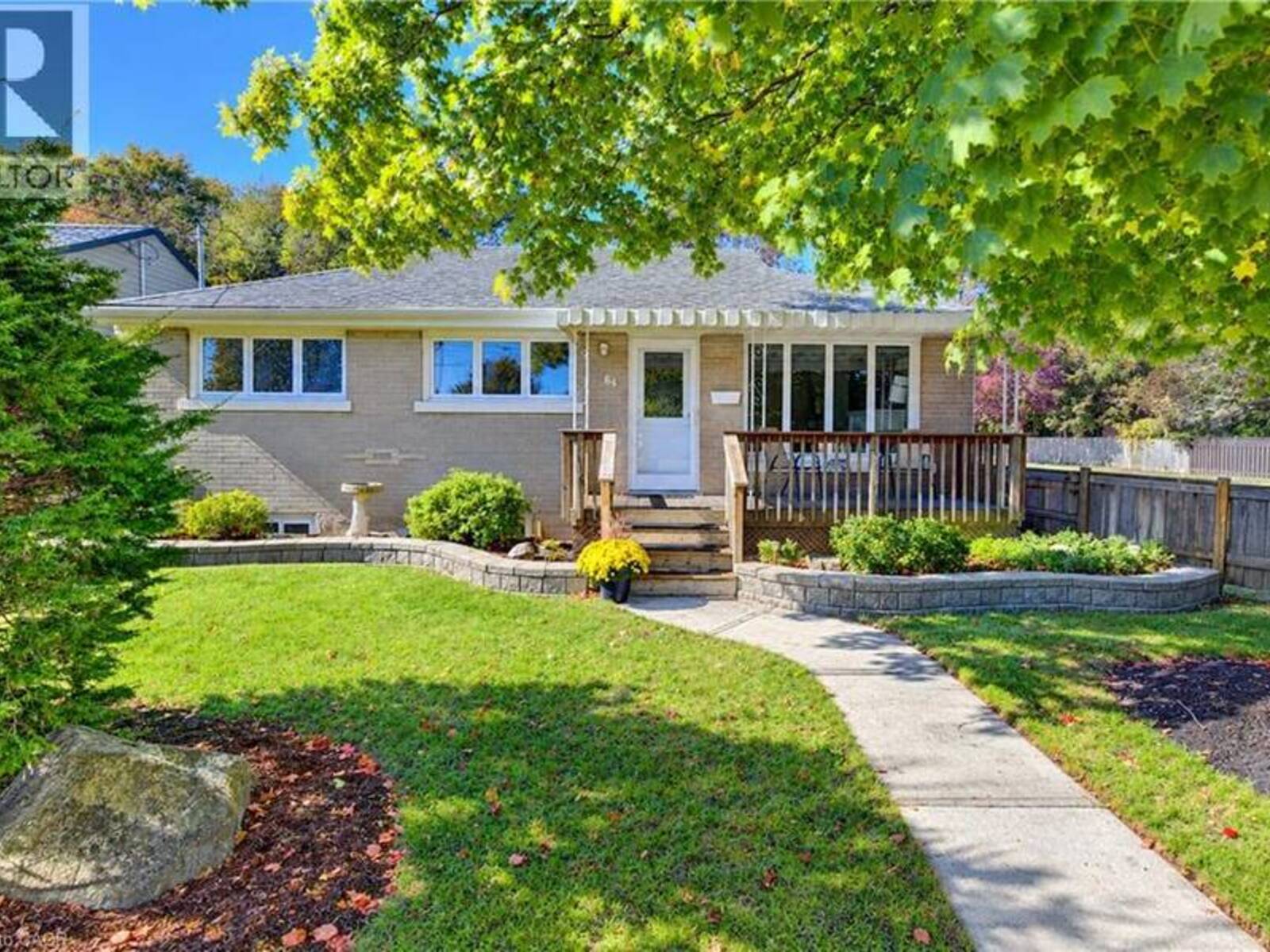 64 LOWREY Avenue S, Cambridge, Ontario N1R 4Z8