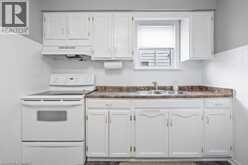 5429 SECOND Avenue | Niagara Falls Ontario | Slide Image Five