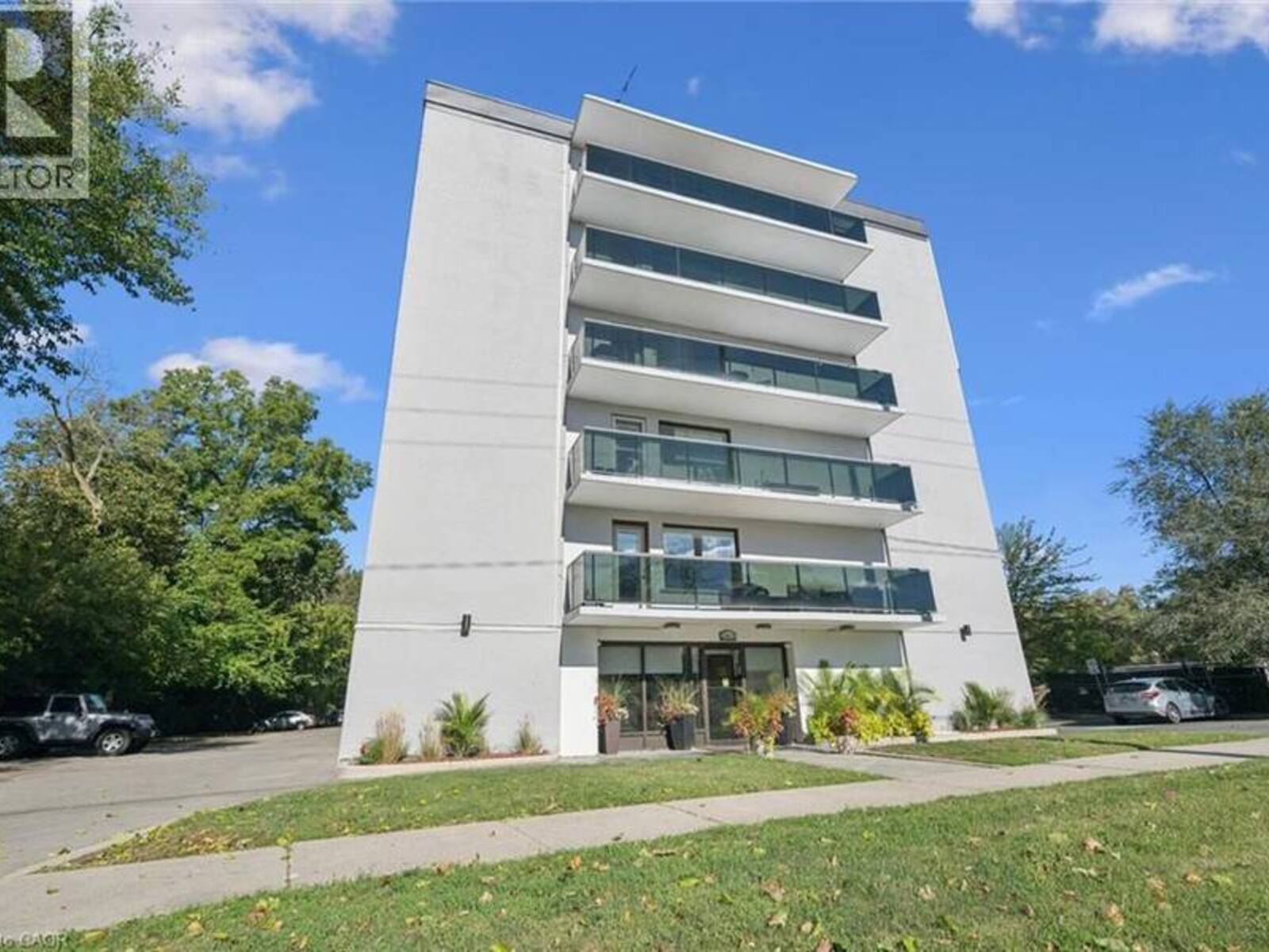 2411 NEW Street Unit# 405, Burlington, Ontario L7R 1K2