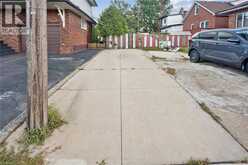 1873 MAIN Street E | Hamilton Ontario | Slide Image Thirty-eight